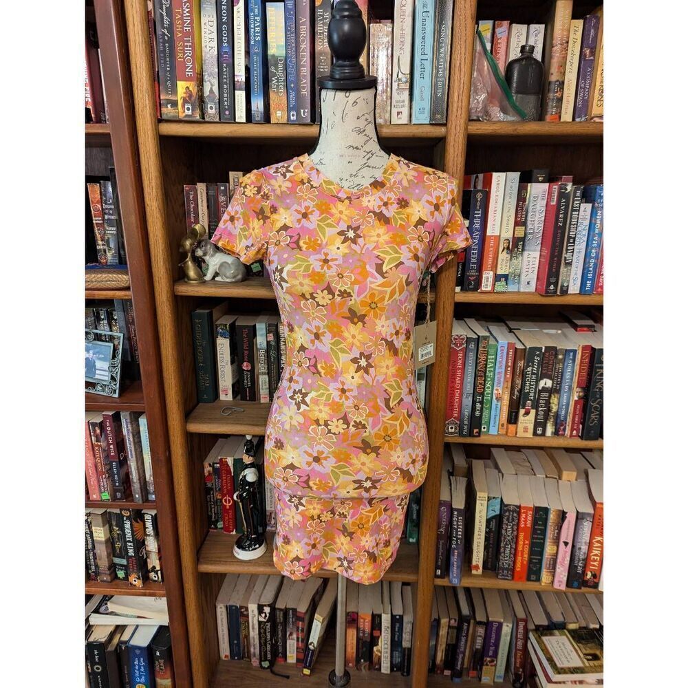 New $120 STONE FOX SWIM Bambi Baby Tee Dress Retro Pop Print Small Swim Dress